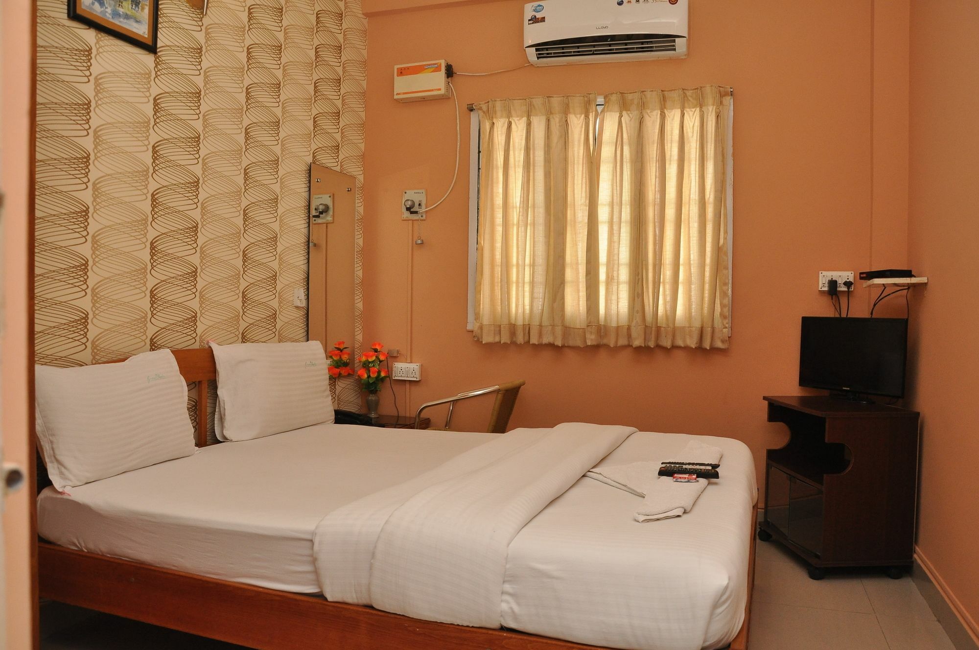 Apple Hotel Chennai